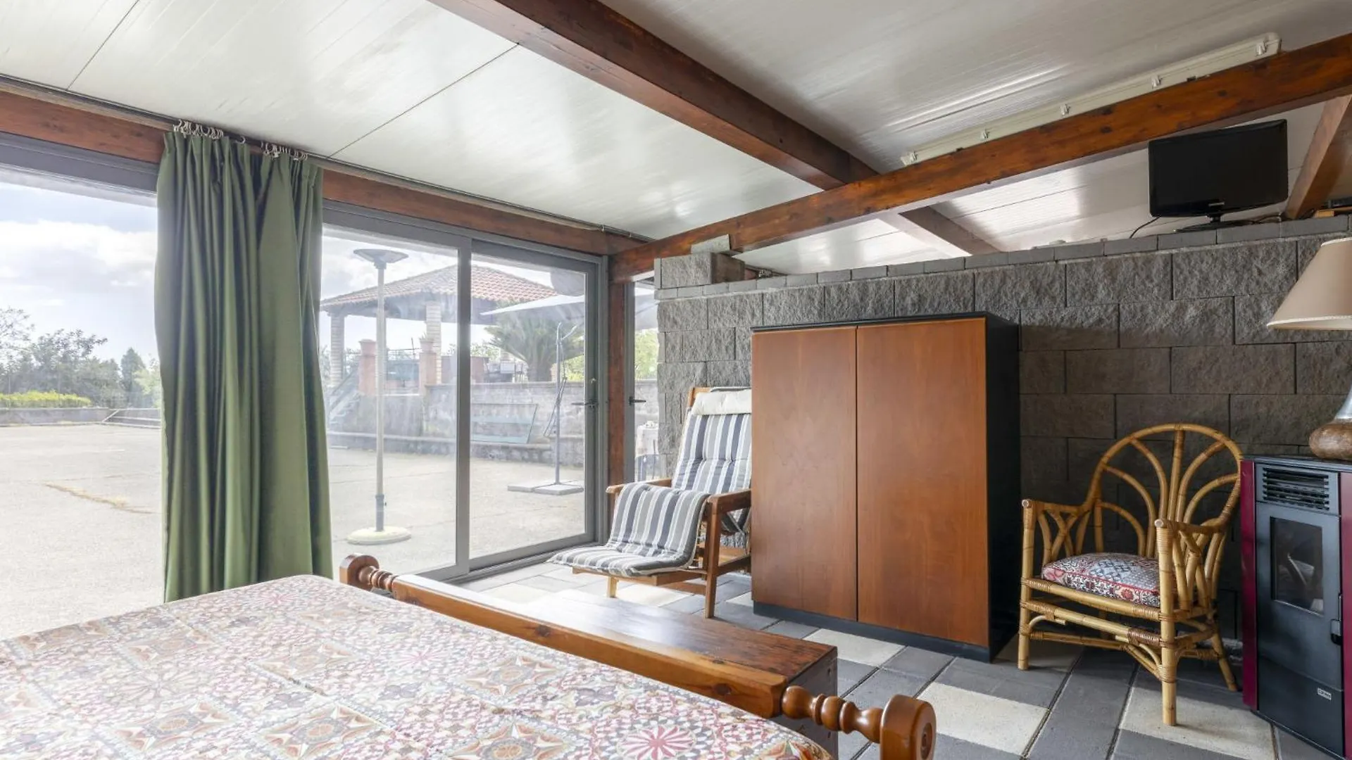 Studio Serena By Interhome Piedimonte Etneo 0*,  Italien